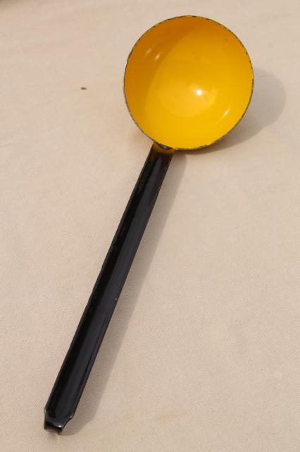 photo of vintage enamelware ladle / dipper, Scandinavian modern yellow & black enamel  #2