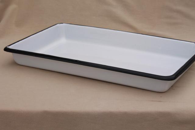 photo of vintage enamelware, large heavy enamel medical lab / industrial tool tray #4