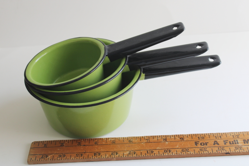 photo of vintage enamelware pans, nesting saucepan set deep green enamel w/ black handles & trim  #5