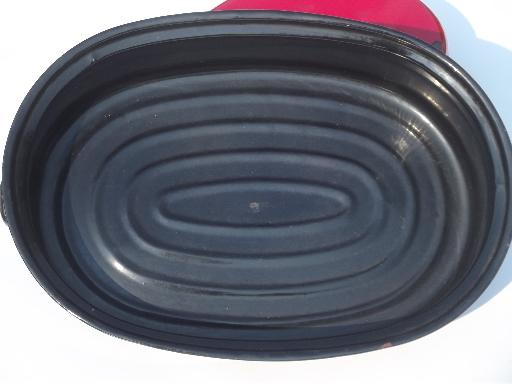 photo of vintage enamelware roasting pan, huge red & black roaster for turkey or goose  #3