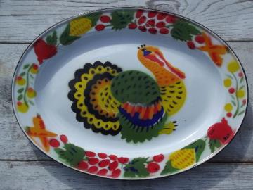 catalog photo of vintage enamelware turkey platter, large tin tray for Thankgiving