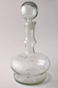 catalog photo of vintage etched glass decanter bottle w/ ground stopper, made in Peru label