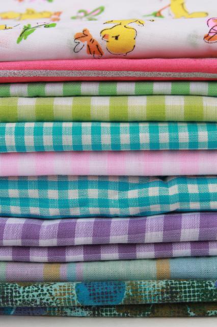 photo of vintage fabric lot of craft sewing quilting fabrics - green, lavender, aqua checks & a few prints #5