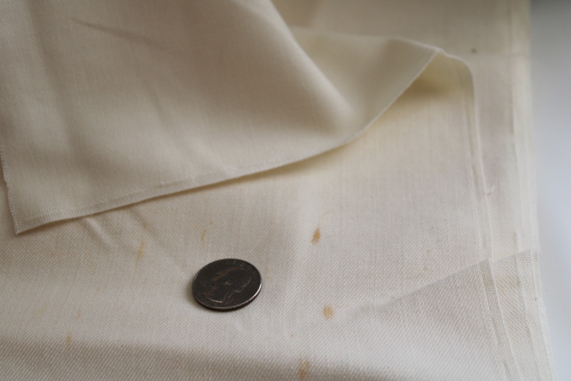 photo of vintage fabric, winter white wool flannel or gabardine, pale ivory solid color #4
