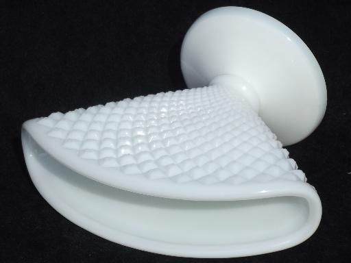 photo of vintage fan vase, Westmoreland English hobnail pure white milk glass #4