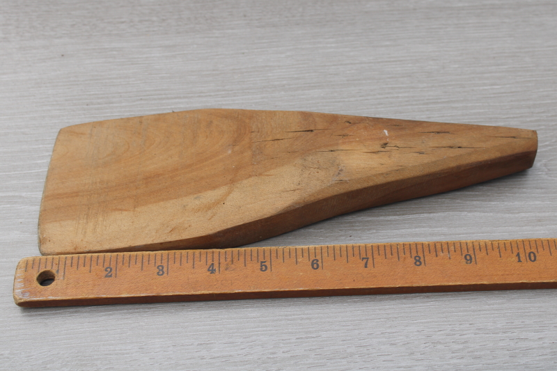 photo of vintage farmhouse primitive kitchen tool, wedge shape wood paddle butter scraper #1