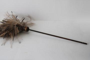 catalog photo of vintage feather duster w/ wood handle, ostrich or emu feathers or rooster feathers 