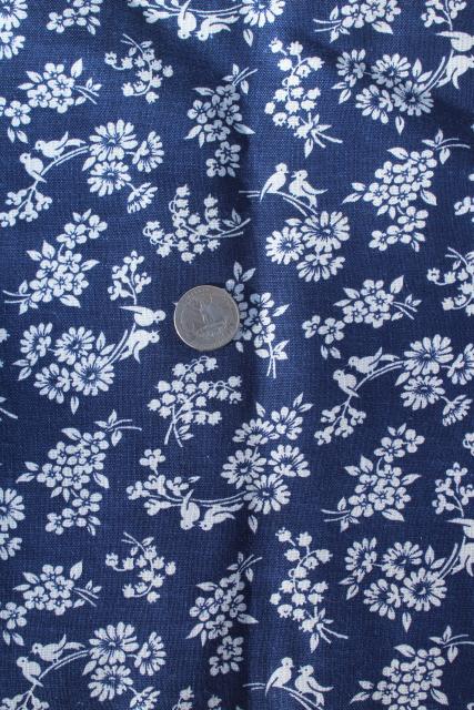 photo of vintage feed sack fabric, daisies & song birds print white on navy blue #2