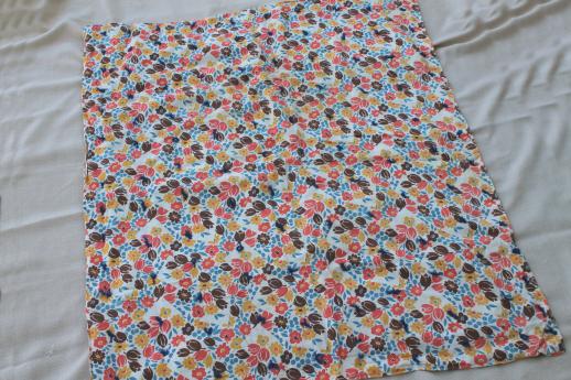 photo of vintage feed sack fabric tied quilts, baby comforters w/ cute cotton prints #9