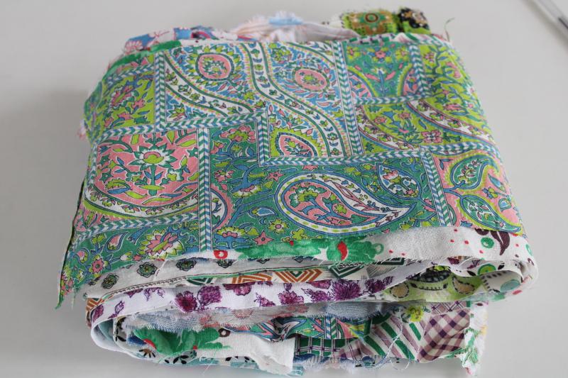 photo of vintage feedsack fabric lot, scrap quilting material, prints in all colors #3
