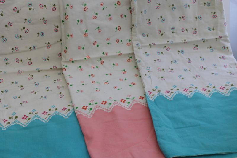 photo of vintage feedsacks lot, whole sacks pillowcases border print cotton fabric grain bags #1