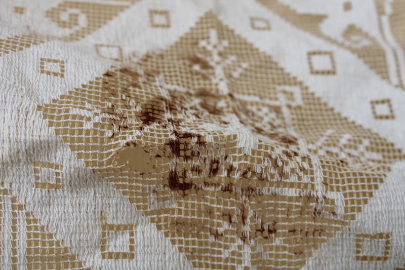 photo of vintage figural lace table cloth w/ lions, Italian buratto net lace centerpiece #6