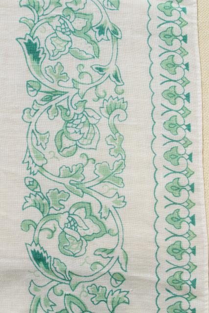 photo of vintage fine linen place mats & table runner, white w/ Irish green border print #3