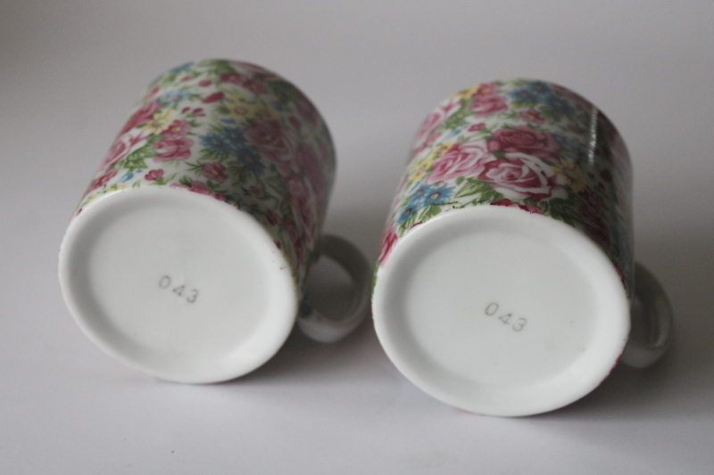 photo of vintage floral chintz china mugs, cute colorful flowered print tea or coffee cups #4