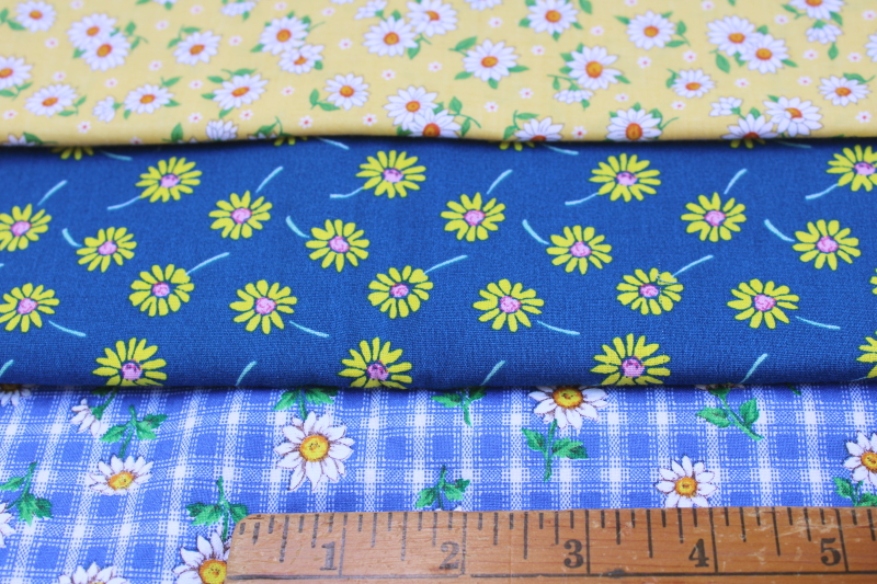 photo of vintage floral cotton fabric lot, girly daisy prints, retro flowers cottagecore daisies #2