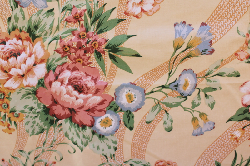 photo of vintage floral print cotton chintz Scotchgard decorator fabric Casanova Di Lewis #2