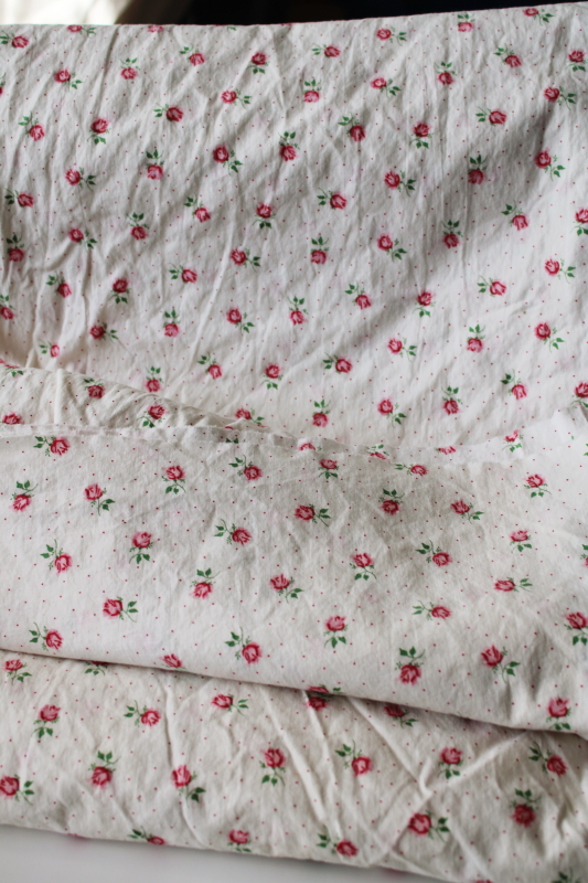 photo of vintage floral quilt print comforter cover, cotton fabric for quilting or upcycle #1