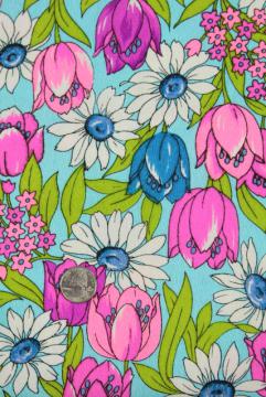 catalog photo of vintage flowered cotton fabric, daisies & tulips in bright tropical colors, Hawaiian print?