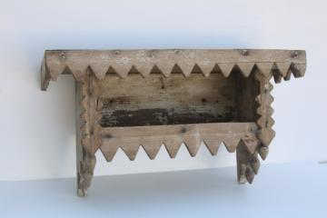 vintage folk art sawtooth edge wood niche shelf, shabby white paint rustic chalet style 