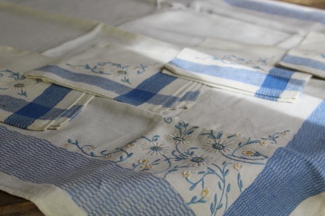 photo of vintage french country damask kitchen tablecloth napkins set, hand embroidered blue & white cotton #2