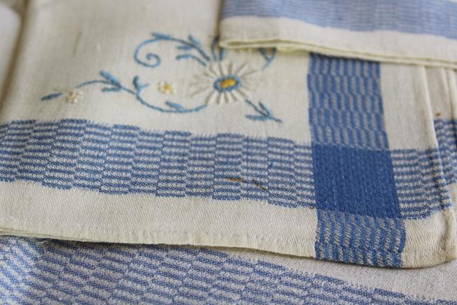 photo of vintage french country damask kitchen tablecloth napkins set, hand embroidered blue & white cotton #3