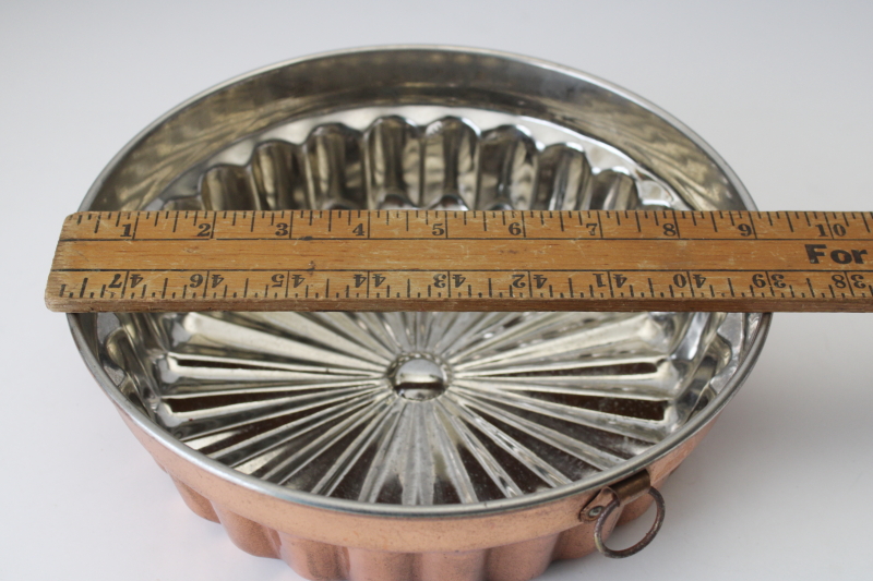 photo of vintage french country style copper mold or baking pan, round fluted ladyfinger shape #2