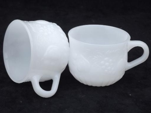 photo of vintage fruit milk glass punch bowl and cups set, Jeannette della robbia #6