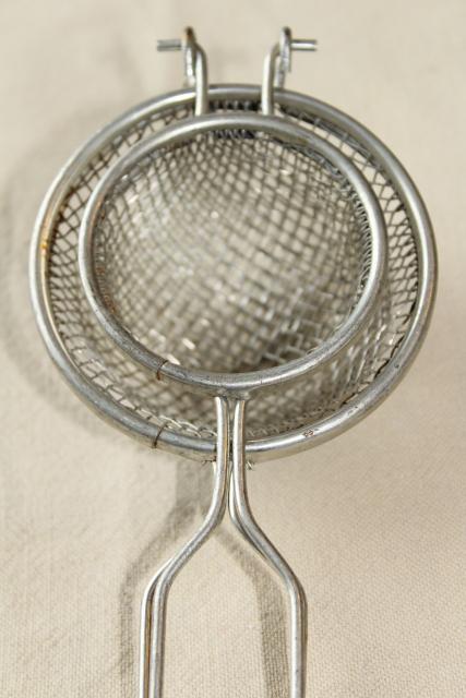 photo of vintage fry basket, fried potato nest wire frying basket w/ long handle #3