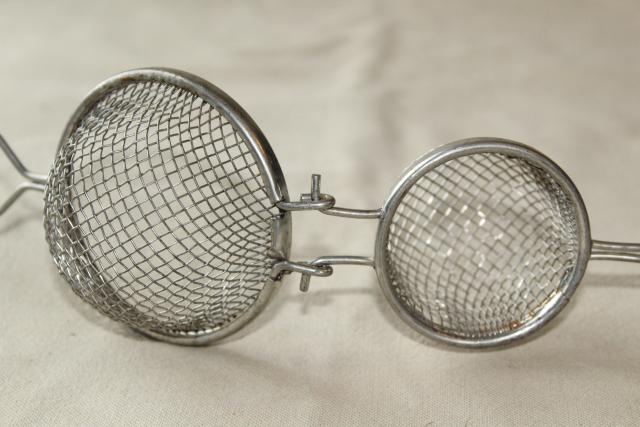 photo of vintage fry basket, fried potato nest wire frying basket w/ long handle #7