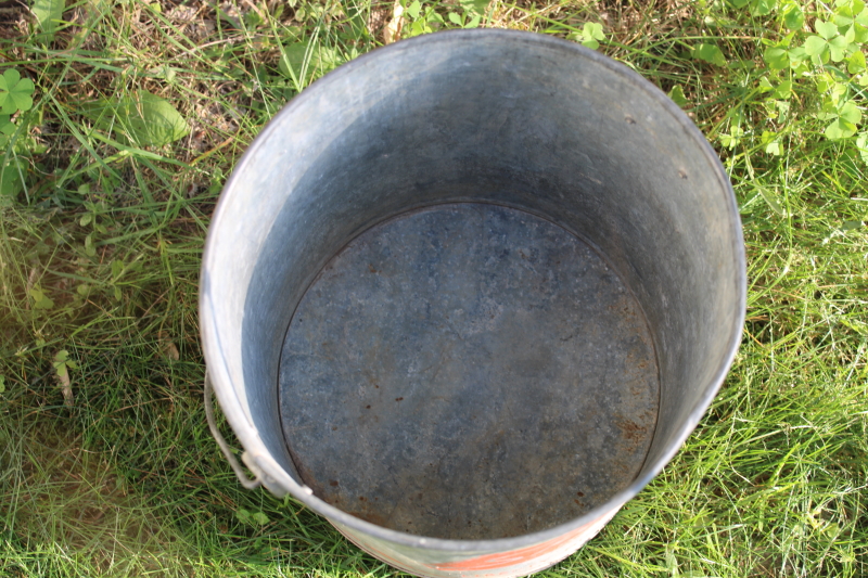 photo of vintage galvanized metal Sportmaster fishing minnow bucket, worn faded red fish graphics  #6