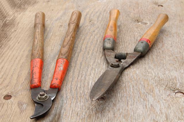 photo of vintage garden tools, grass shears, clippers, pruning loppers w/ old wood handles  #6