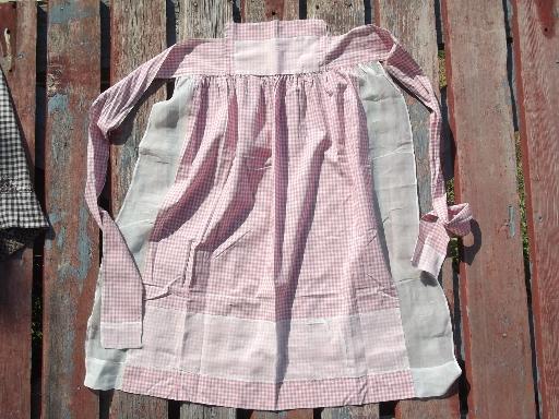 photo of vintage gingham checked half aprons, cute retro country kitchen style! #4