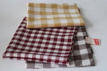 catalog photo of vintage gingham fabric, woven large checks checkered cotton, primitive colors brown gold burgundy