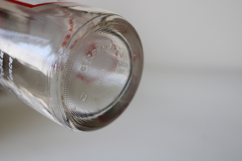 photo of vintage glass bottle red & white print label American Beverages Soda Water soft drink Milwaukee Wisconsin #5