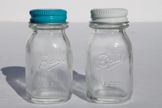 photo of vintage glass mason jars S&P shakers w/ metal shaker lids, new old stock lot #2