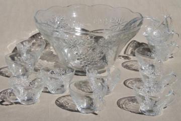 catalog photo of vintage glass punch set, harvest grapes pattern clear glass punch bowl & cups