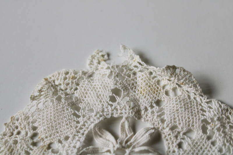 photo of vintage goblet rounds lace mats & tiny doilies lot, all different sizes and patterns, handmade crochet etc  #6