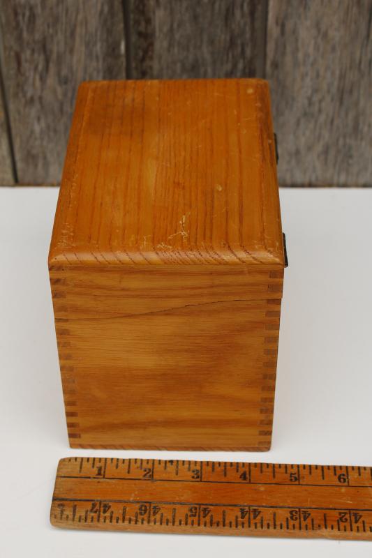 photo of vintage golden oak finger jointed box, card catalog file or box for recipe cards #3
