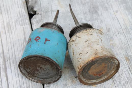photo of vintage gooseneck oil can, lot of 4 primitive vintage oil cans from garage or farm shop #10