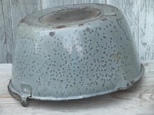 photo of vintage graniteware enamelware kettle, large pot w/ wire bail handle #5