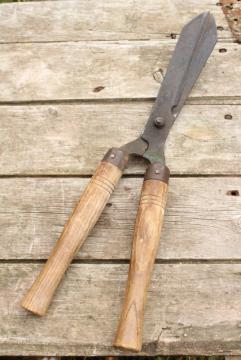 catalog photo of vintage grass cutters garden shears, forged steel blades w/ hickory hardwood handles