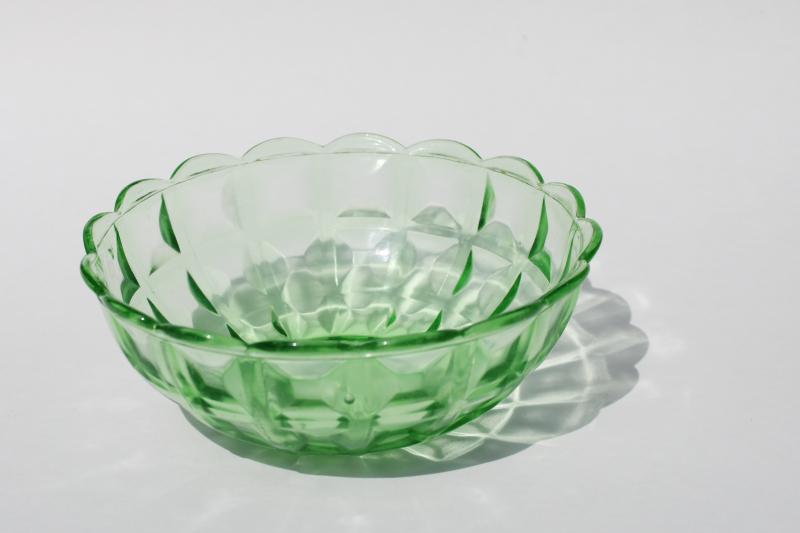 photo of vintage green depression glass bowl Jeannette waffle block panel pattern w/ scalloped rim  #1