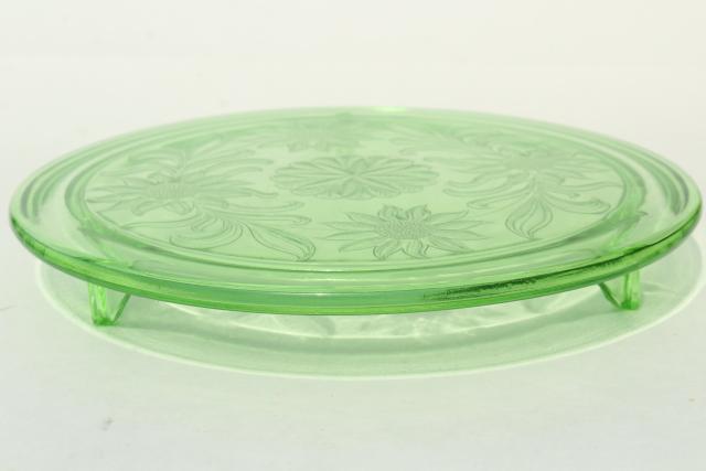 photo of vintage green depression glass cake plate, Jeannette sunflower low plateau cake stand #8