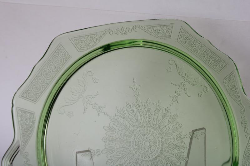 photo of vintage green depression glass plateau tray or low cake stand, Princess pattern Anchor Hocking #2