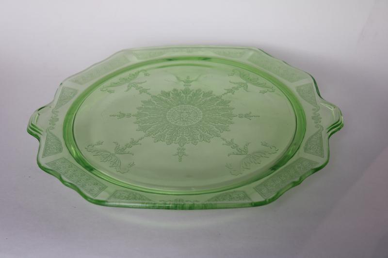 photo of vintage green depression glass plateau tray or low cake stand, Princess pattern Anchor Hocking #6