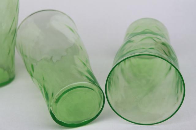 photo of vintage green depression glass tumblers, hex optic honeycomb pattern drinking glasses #4