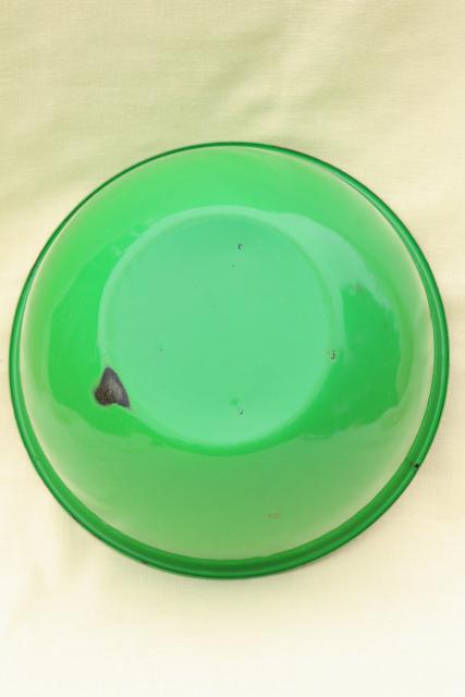 photo of vintage green enamel bowl, large mixing bowl 1950s enamelware kitchenware #5