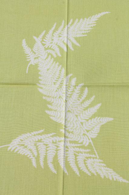 photo of vintage green ferns print tablecloth & napkins set, rayon / cotton cloth table linens #10