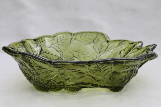 photo of vintage green glass loganberry pattern bowls, berry or fruit serving bowls #2