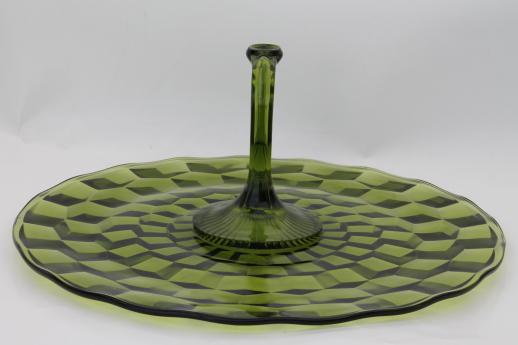 photo of vintage green glass sandwich plate, Whitehall Indiana cube pattern serving tray with center handle #2